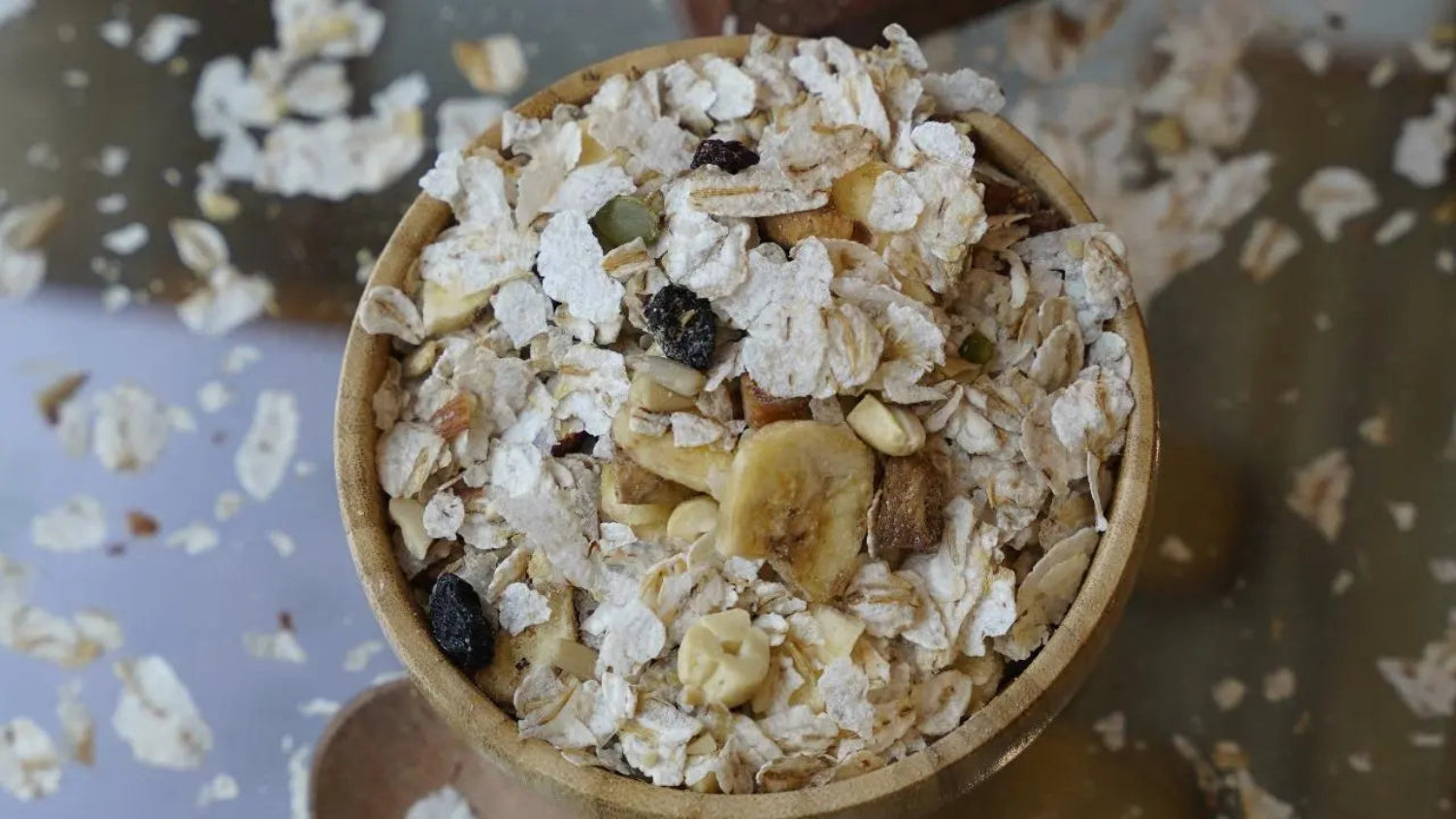 Healthy Breakfast | Oats With Nuts | Pure & Nourishing 